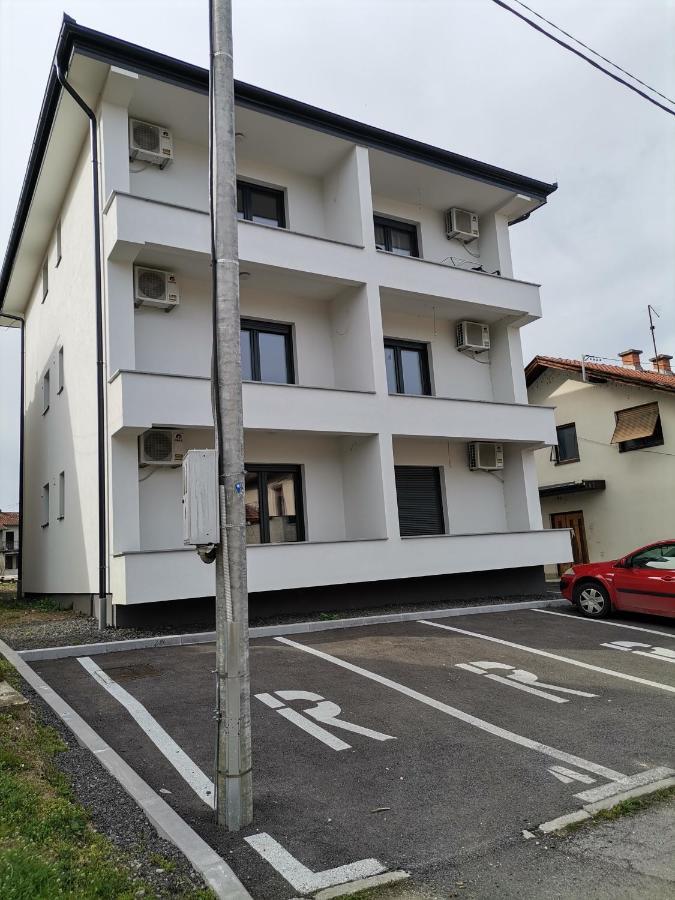 City Break Apartment Баня-Лука Экстерьер фото